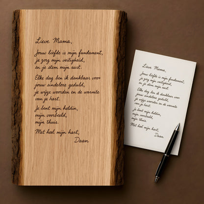 Handgeschriebener Text auf Holz graviert – Geschenk für Mama