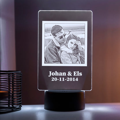 LED Lampe mit Foto – Gravur Lampe als Valentinstag Geschenk