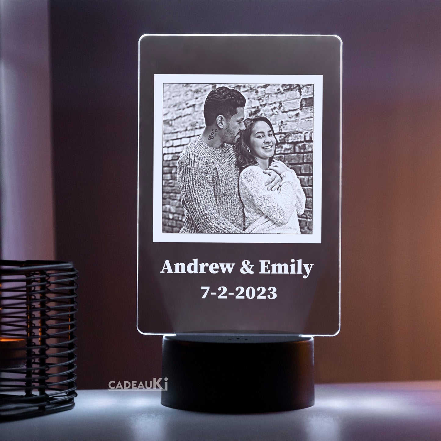 Personalisierte LED-Fotolampe mit graviertem Foto im Glas