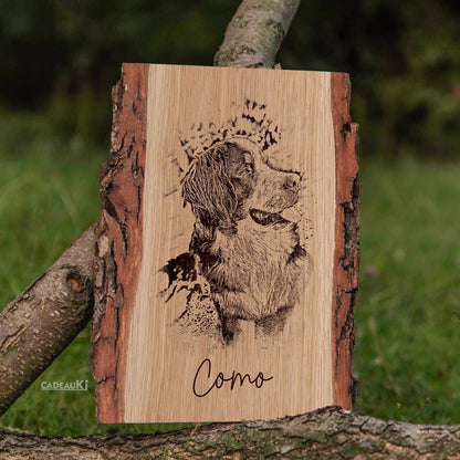 Personalisierte Pyrografie eines Hundes auf Holz