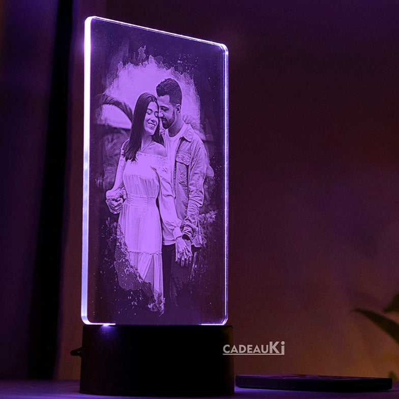 Romantische LED Lampe für Paare mit Lichtgravur