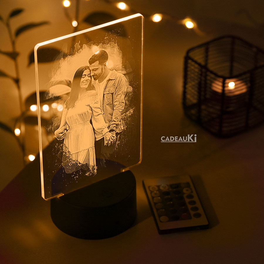 Acryl LED Lampe mit Paarfoto und Farbwechsel