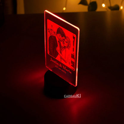 Rote LED-Fotolampe mit gravierter Paargravur – romantisches Geschenk